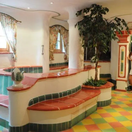 Hotel Lukasmayr 3*